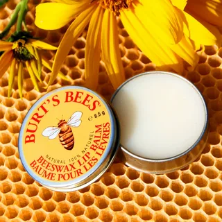 Why Beeswax Lip Balm Is the Natural Choice for Everyday Lip Care